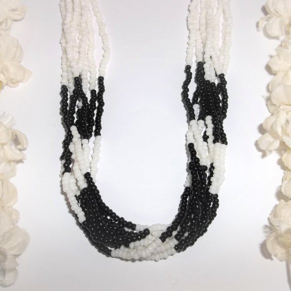Monet Jewelry - Pre-owned, Necklace, Monet Necklace, Black and White Necklace, Seed Bead 7747